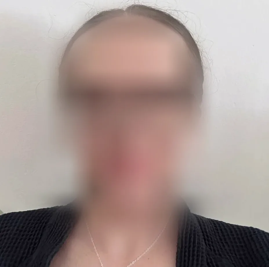 Poppy, 28